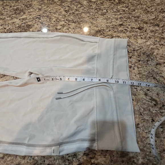 Vuori Daily Sport Leggings Light Gray Women's XL Activewear Yoga - Picture 3 of 10